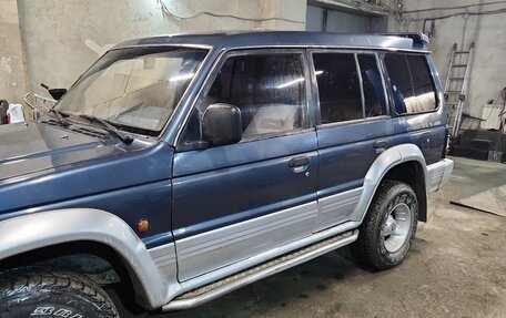 Mitsubishi Pajero III рестайлинг, 1991 год, 645 000 рублей, 11 фотография