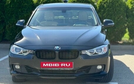 BMW 3 серия, 2012 год, 1 700 000 рублей, 23 фотография