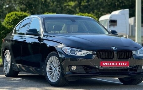 BMW 3 серия, 2012 год, 1 700 000 рублей, 21 фотография