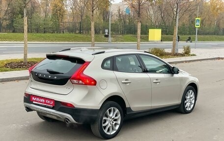 Volvo V40 Cross Country I, 2017 год, 1 775 000 рублей, 5 фотография