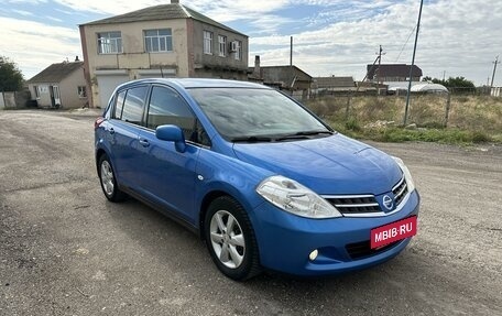 Nissan Tiida, 2009 год, 900 000 рублей, 1 фотография