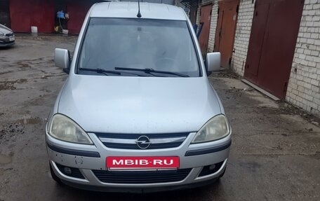 Opel Combo C, 2007 год, 550 000 рублей, 3 фотография