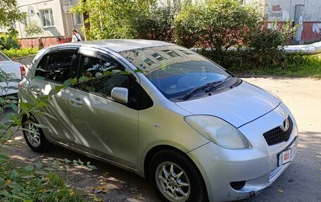 Toyota Vitz, 2005 год, 600 000 рублей, 4 фотография