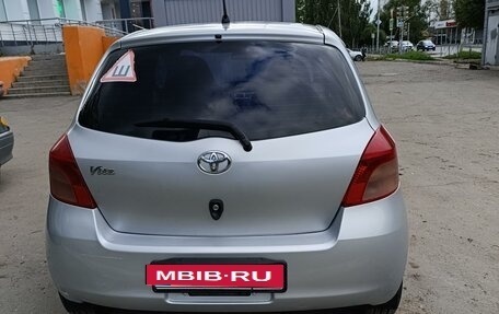 Toyota Vitz, 2005 год, 600 000 рублей, 9 фотография