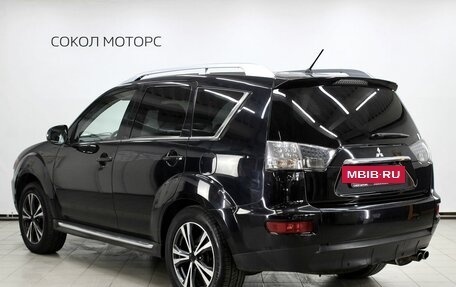 Mitsubishi Outlander III рестайлинг 3, 2010 год, 1 499 000 рублей, 2 фотография