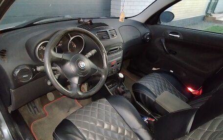 Alfa Romeo 147 I рестайлинг, 2003 год, 520 000 рублей, 7 фотография