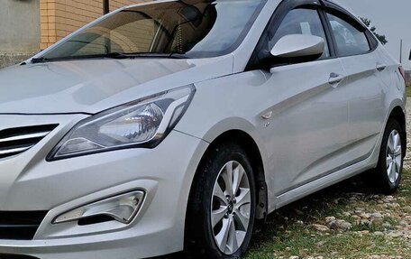 Hyundai Solaris II рестайлинг, 2016 год, 1 150 000 рублей, 1 фотография