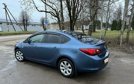 Opel Astra J, 2014 год, 940 000 рублей, 10 фотография