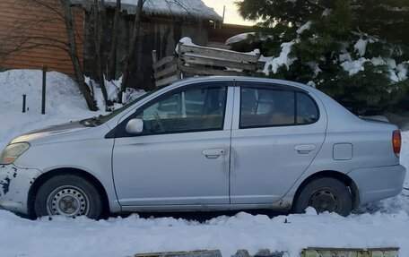 Toyota Platz, 2004 год, 350 000 рублей, 1 фотография