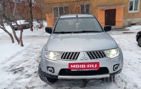 Mitsubishi Pajero Sport II рестайлинг, 2011 год, 1 590 000 рублей, 2 фотография