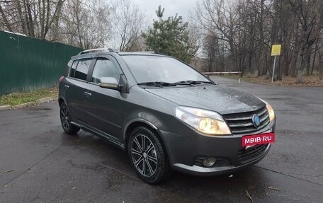 Geely MK Cross I, 2012 год, 299 000 рублей, 3 фотография