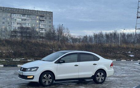 Volkswagen Polo VI (EU Market), 2017 год, 1 250 000 рублей, 4 фотография