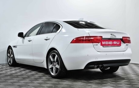 Jaguar XE I рестайлинг, 2016 год, 2 050 000 рублей, 7 фотография