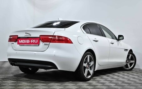 Jaguar XE I рестайлинг, 2016 год, 2 050 000 рублей, 5 фотография