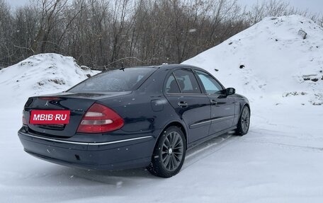 Mercedes-Benz E-Класс, 2003 год, 1 200 000 рублей, 3 фотография