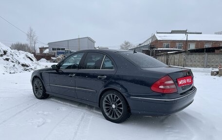 Mercedes-Benz E-Класс, 2003 год, 1 200 000 рублей, 2 фотография