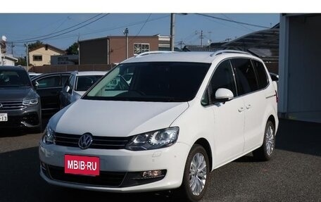 Volkswagen Sharan II, 2014 год, 1 350 000 рублей, 2 фотография