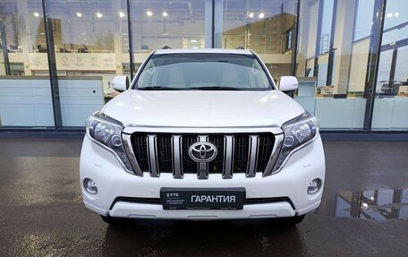 Toyota Land Cruiser Prado 150 рестайлинг 2, 2017 год, 4 616 000 рублей, 2 фотография