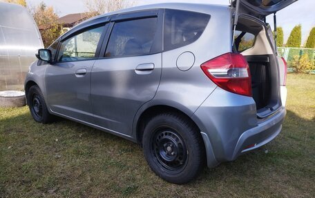 Honda Fit III, 2011 год, 980 000 рублей, 3 фотография