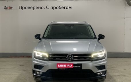 Volkswagen Tiguan II, 2019 год, 2 790 000 рублей, 2 фотография