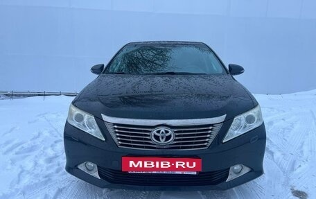 Toyota Camry, 2012 год, 1 750 000 рублей, 2 фотография