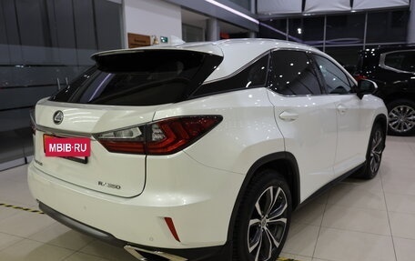 Lexus RX IV рестайлинг, 2017 год, 5 100 000 рублей, 5 фотография