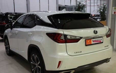 Lexus RX IV рестайлинг, 2017 год, 5 100 000 рублей, 7 фотография