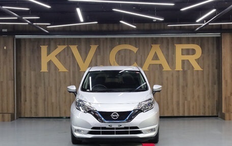 Nissan Note II рестайлинг, 2019 год, 1 369 000 рублей, 2 фотография