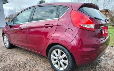 Ford Fiesta, 2009 год, 650 000 рублей, 2 фотография