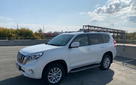 Toyota Land Cruiser Prado 150 рестайлинг 2, 2014 год, 3 223 000 рублей, 19 фотография