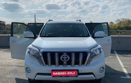 Toyota Land Cruiser Prado 150 рестайлинг 2, 2014 год, 3 223 000 рублей, 17 фотография