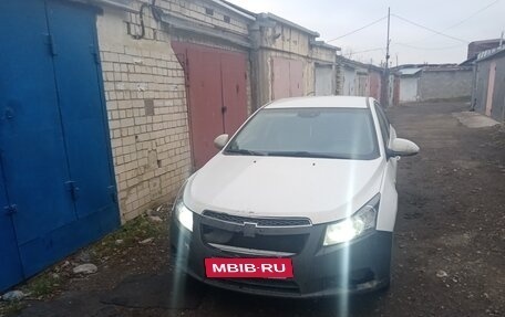 Chevrolet Cruze II, 2012 год, 575 000 рублей, 4 фотография