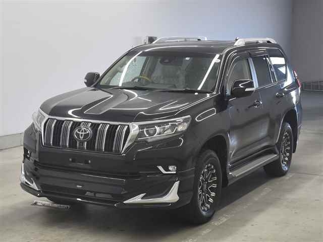 Toyota Land Cruiser Prado 150 рестайлинг 2, 2021 год, 4 370 000 рублей, 2 фотография