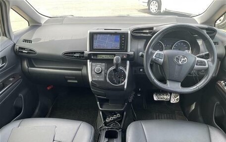 Toyota Wish II, 2016 год, 1 206 000 рублей, 10 фотография