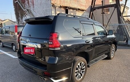 Toyota Land Cruiser Prado 150 рестайлинг 2, 2021 год, 3 986 000 рублей, 4 фотография