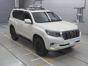 Toyota Land Cruiser Prado 150 рестайлинг 2, 2020 год, 4 680 000 рублей, 1 фотография