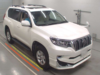 Toyota Land Cruiser Prado 150 рестайлинг 2, 2021 год, 4 480 000 рублей, 1 фотография