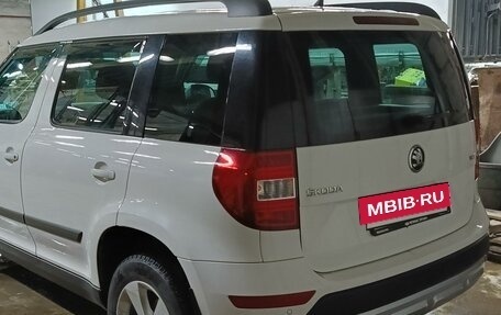 Skoda Yeti I рестайлинг, 2014 год, 1 190 000 рублей, 5 фотография