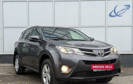 Toyota RAV4, 2013 год, 1 899 000 рублей, 3 фотография