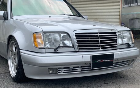 Mercedes-Benz W124, 1992 год, 13 700 000 рублей, 3 фотография