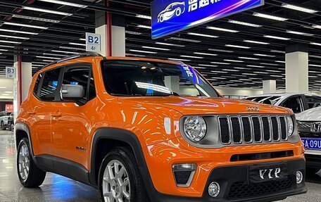 Jeep Renegade I рестайлинг, 2021 год, 1 580 000 рублей, 3 фотография