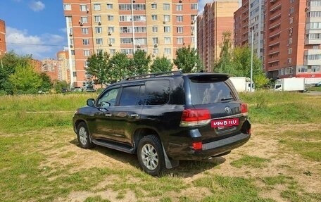 Toyota Land Cruiser 200, 2018 год, 5 850 000 рублей, 13 фотография