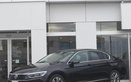 Volkswagen Passat B8 рестайлинг, 2016 год, 1 350 000 рублей, 31 фотография