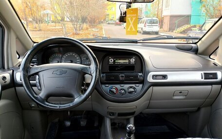 Chevrolet Rezzo, 2007 год, 565 000 рублей, 2 фотография