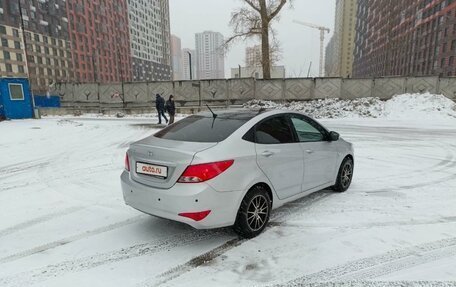 Hyundai Solaris II рестайлинг, 2016 год, 1 200 000 рублей, 3 фотография