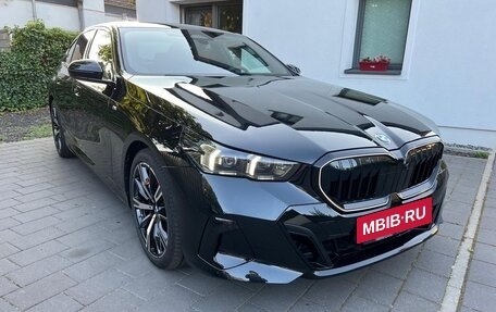 BMW 5 серия, 2024 год, 8 840 000 рублей, 3 фотография