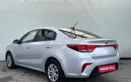 KIA Rio IV, 2018 год, 1 450 000 рублей, 6 фотография