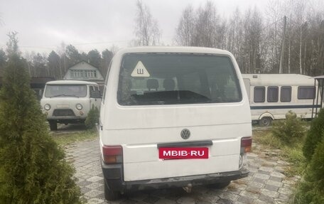 Volkswagen Transporter T4, 1993 год, 350 000 рублей, 4 фотография