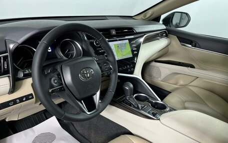 Toyota Camry, 2020 год, 2 699 000 рублей, 11 фотография