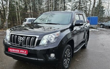 Toyota Land Cruiser Prado 150 рестайлинг 2, 2012 год, 2 770 000 рублей, 2 фотография